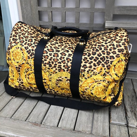 Versace Baroque Cheetah Duffle Bag - Picture 2 of 14